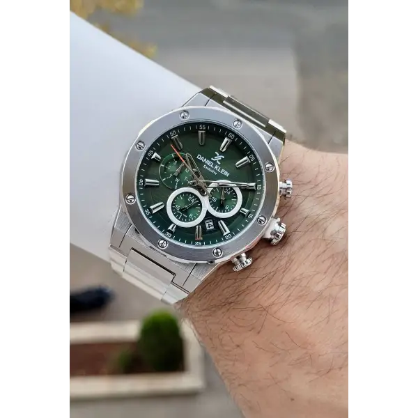 Kadranı Yeşil Kordonu Gümüş Renk İç Göstergeleri Aktif Erkek Kol Saati