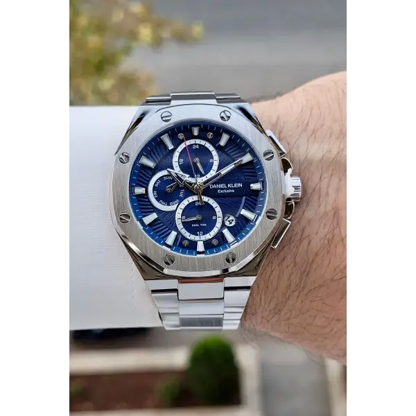 Kadranı Lacivert Kordonu Gümüş Renk İç Göstergeleri Aktif Erkek Kol Saati