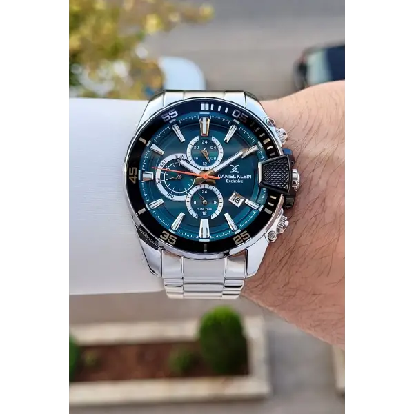 Kadranı Petrol Mavisi Kordonu Gümüş Renk 47 Mm İç Göstergeleri Aktif Erkek Kol Saati