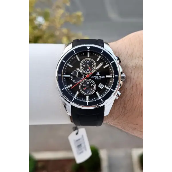 45 Mm Kasası Gümüş Kordonu Siyah Renk İç Göstergeleri Aktif Erkek Kol Saati