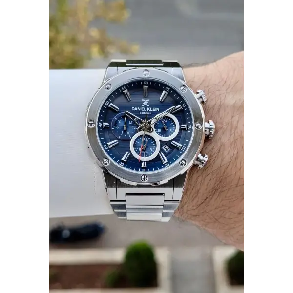 Kadranı Lacivert Kordonu Gümüş Renk İç Göstergeleri Aktif Erkek Kol Saati