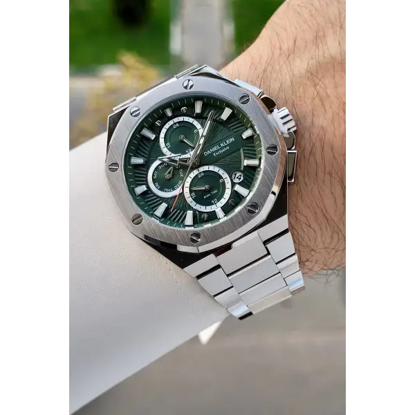 Kadranı Yeşil Kordonu Gümüş Renk İç Göstergeleri Aktif Erkek Kol Saati