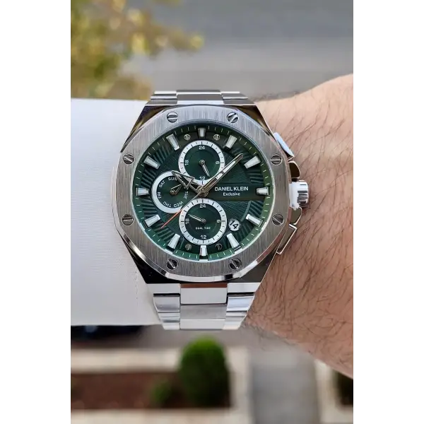 Kadranı Yeşil Kordonu Gümüş Renk İç Göstergeleri Aktif Erkek Kol Saati