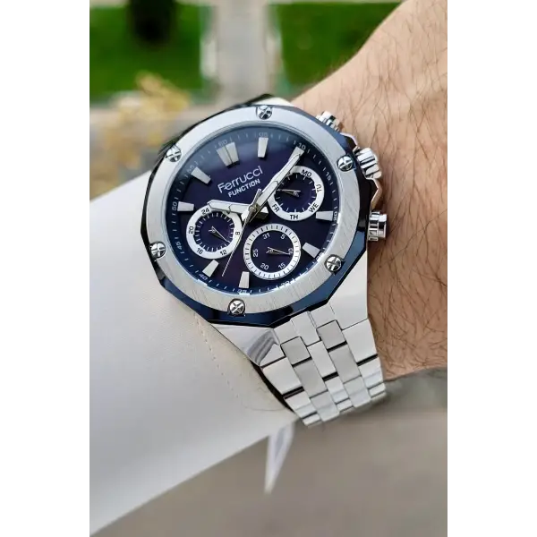 Kadranı Lacivert Kordonu Gümüş Renk İç Göstergeleri Aktif 45 Mm Erkek Kol Saati