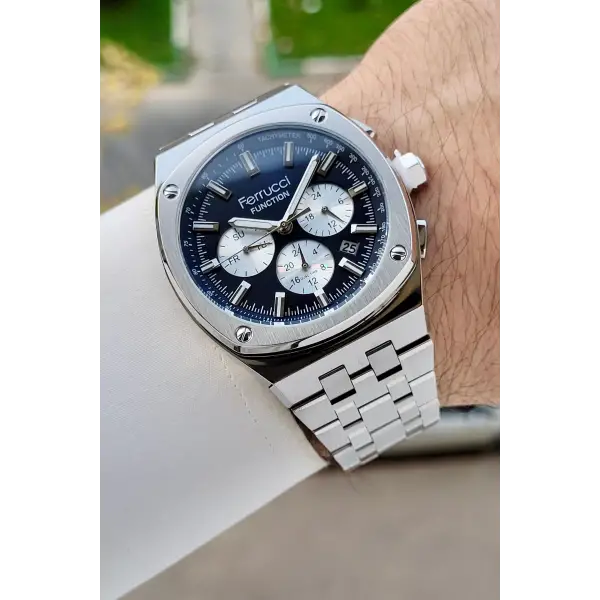 Kadranı Lacivert Kordonu Gümüş Renk İç Göstergeleri Aktif 43 Mm Erkek Kol Saati