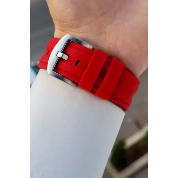 41 Mm Kasası Gümüş Kordonu Kırmızı Renk İç Göstergeleri Aktif Erkek Kol Saati