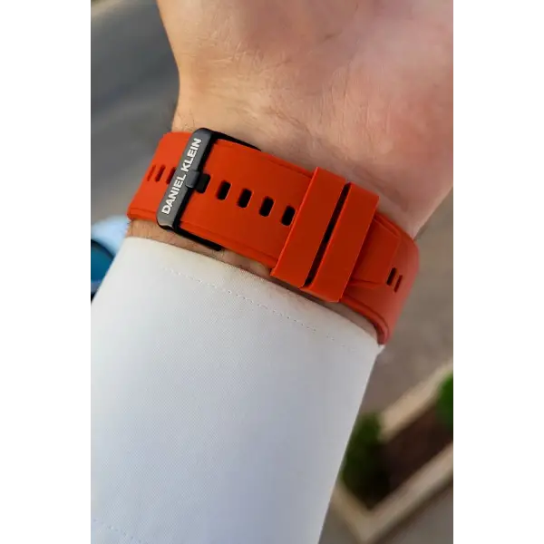 Kasası Gümüş Kordonu Kırmızı Renk Android ve ios Uyumlu Hediye Paketli Akıllı Kol Saat