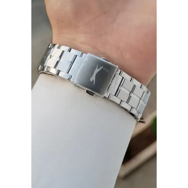 42 Mm Kadranı Lacivert Kordonu Gümüş Renk İç Göstergeleri Aktif Erkek Kol Saati