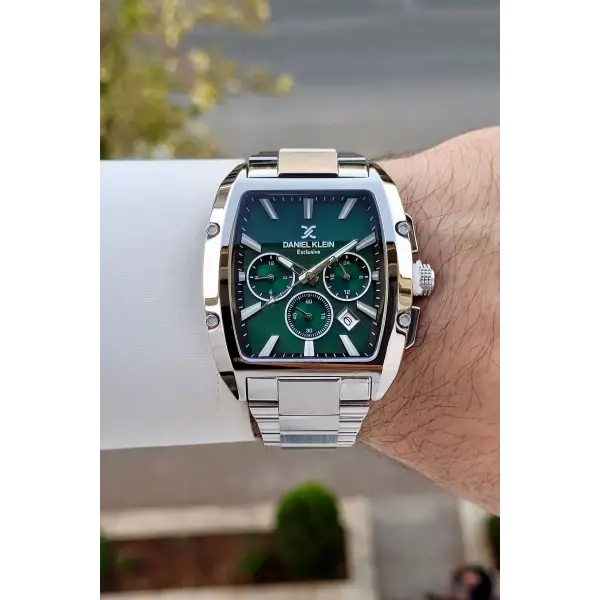 Kadranı Yeşil Kordonu Gümüş Renk İç Göstergeleri Aktif Erkek Kol Saati