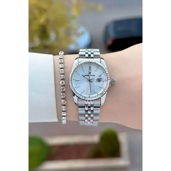 Gümüş Renk 30 Mm Kadın Kol Saati ve Bileklik