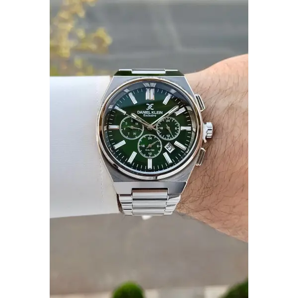 Kadranı Yeşil Kordonu Gümüş Renk 43 Mm İç Göstergeleri Aktif Erkek Kol Saati