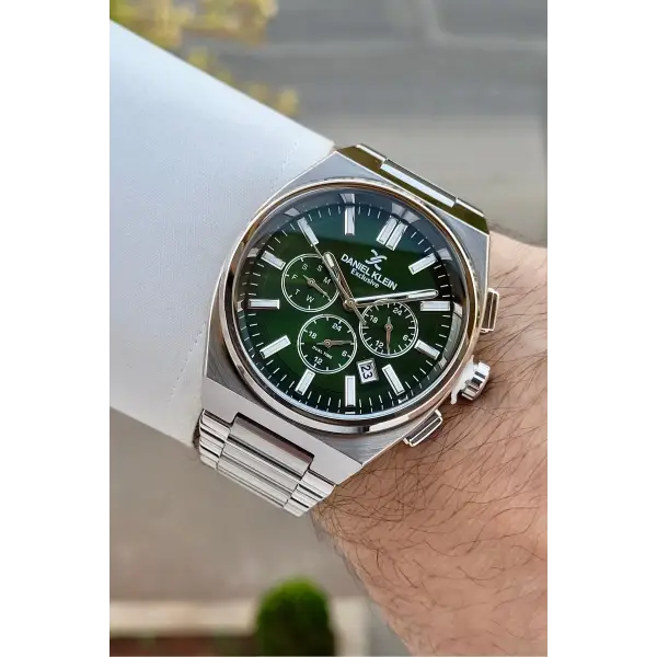 Kadranı Yeşil Kordonu Gümüş Renk 43 Mm İç Göstergeleri Aktif Erkek Kol Saati