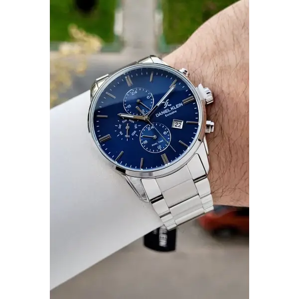 Kadranı Lacivert Kordonu Gümüş Renk 42 Mm İç Göstergeleri Aktif Erkek Kol Saati