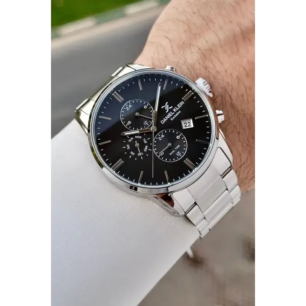 Kadranı Siyah Kordonu Gümüş Renk 42 Mm İç Göstergeleri Aktif Erkek Kol Saati