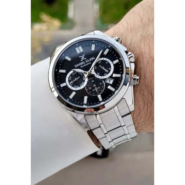 Kadranı Siyah Kordonu Gümüş Renk 43 Mm İç Göstergeleri Aktif Erkek Kol Saati