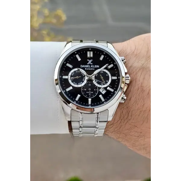 Kadranı Siyah Kordonu Gümüş Renk 43 Mm İç Göstergeleri Aktif Erkek Kol Saati