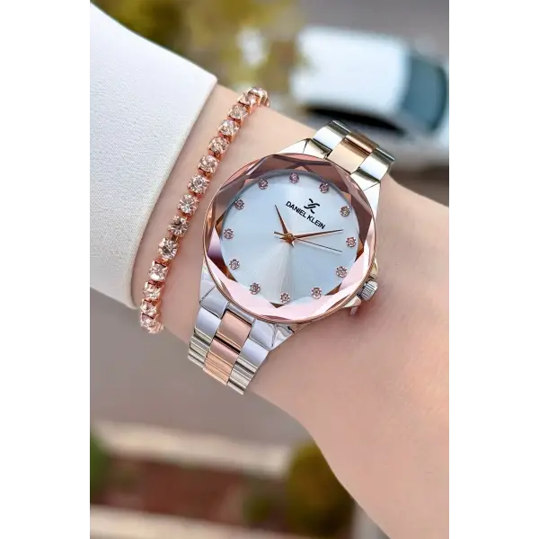 Marka Rose Gümüş Renk 33 Mm Kesme Camlı Kadın Kol Saati Ve Hediye Bileklik
