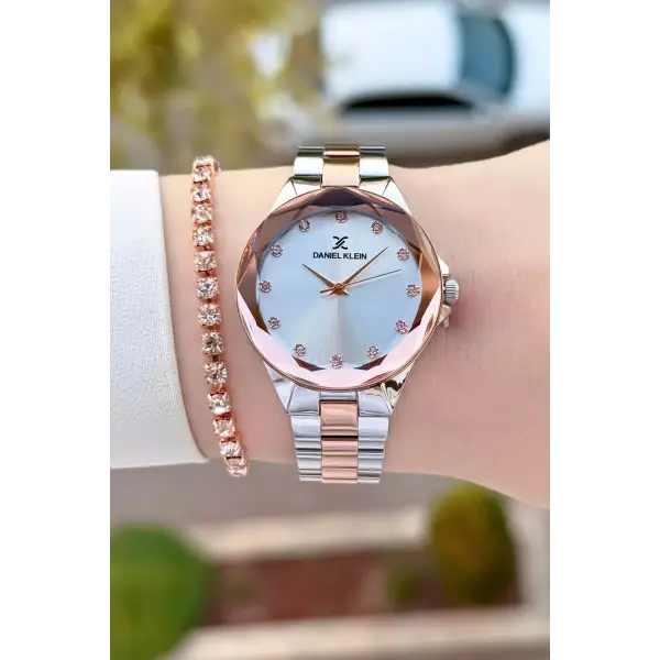 Marka Rose Gümüş Renk 33 Mm Kesme Camlı Kadın Kol Saati Ve Hediye Bileklik
