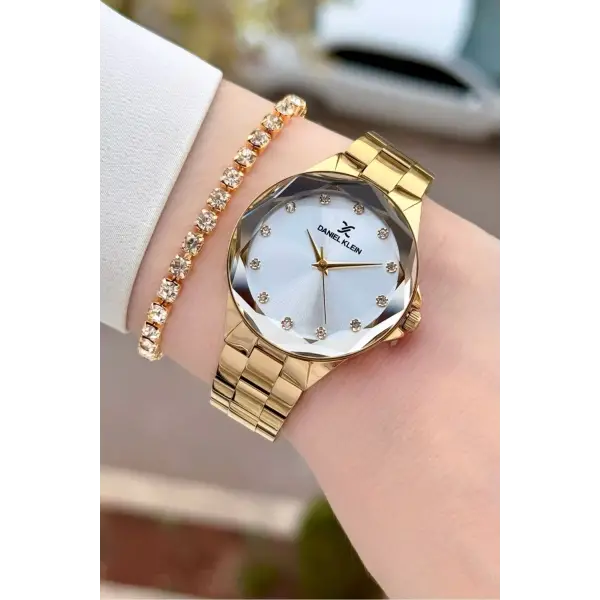 Kadranı Gümüş Kordonu Gold Renk 33 Mm Kadın Kol Saati ve Bileklik