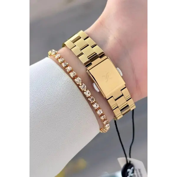 Kadranı Gümüş Kordonu Gold Renk 33 Mm Kadın Kol Saati ve Bileklik