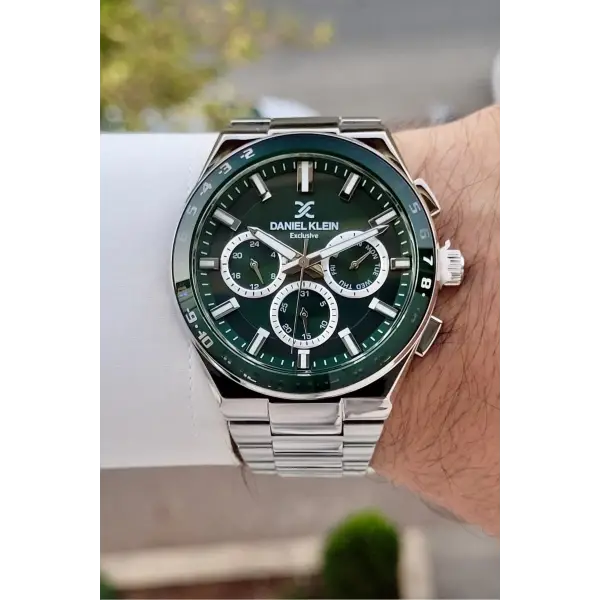 Kadranı Yeşil Kordonu Gümüş Renk İç Göstergeleri Aktif Erkek Kol Saati