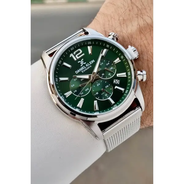 Kadranı Yeşil Kordonu Gümüş Renk 43 Mm İç Göstergeleri Aktif Erkek Kol Saati