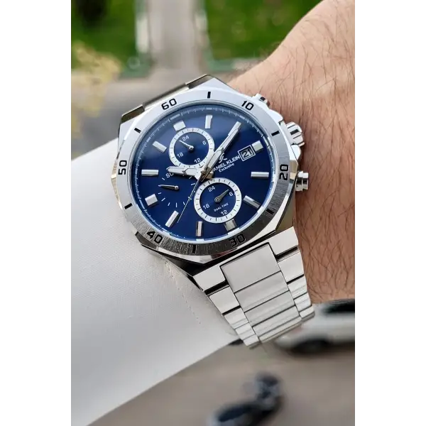 Kadranı Lacivert Kordonu Gümüş Renk 42 Mm İç Göstergeleri Aktif Erkek Kol Saati