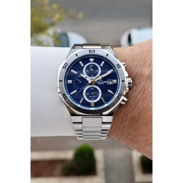 Kadranı Lacivert Kordonu Gümüş Renk 42 Mm İç Göstergeleri Aktif Erkek Kol Saati