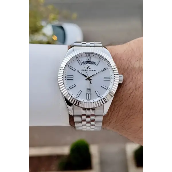 Gümüş Renk 42 Mm İç Göstergeleri Aktif Erkek Kol Saati