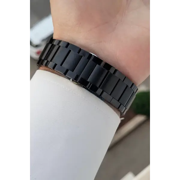 Kadranı Lacivert Kordonu Siyah Renk 42 Mm İç Göstergeleri Aktif Erkek Kol Saati