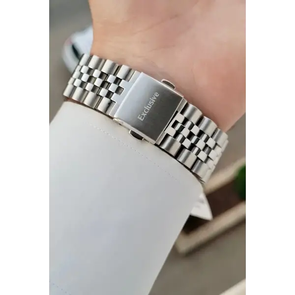 Gümüş Renk 44 Mm İç Göstergeleri Aktif Erkek Kol Saati