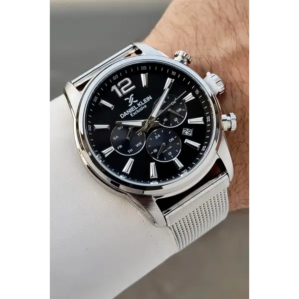 Kadranı Siyah Kordonu Gümüş Renk 43 Mm İç Göstergeleri Aktif Erkek Kol Saati