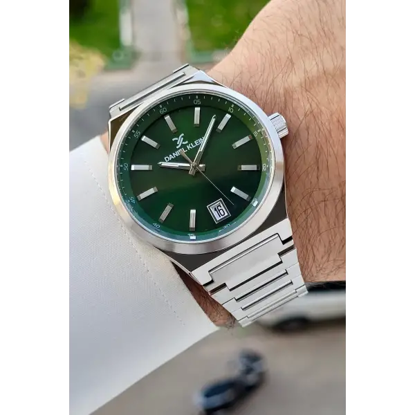 Kadranı Yeşil Kordonu Gümüş Renk 42 Mm İç Göstergeleri Aktif Erkek Kol Saati