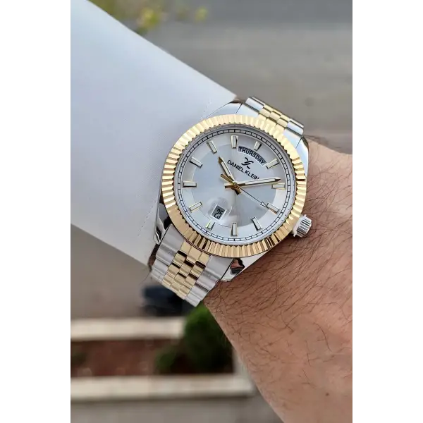 Gold Gümüş Renk 42 Mm İç Göstergeleri Aktif Erkek Kol Saati