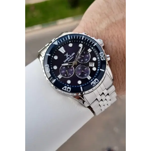 Kadranı Lacivert Kordonu Gümüş Renk 44 Mm İç Göstergeleri Aktif Erkek Kol Saati