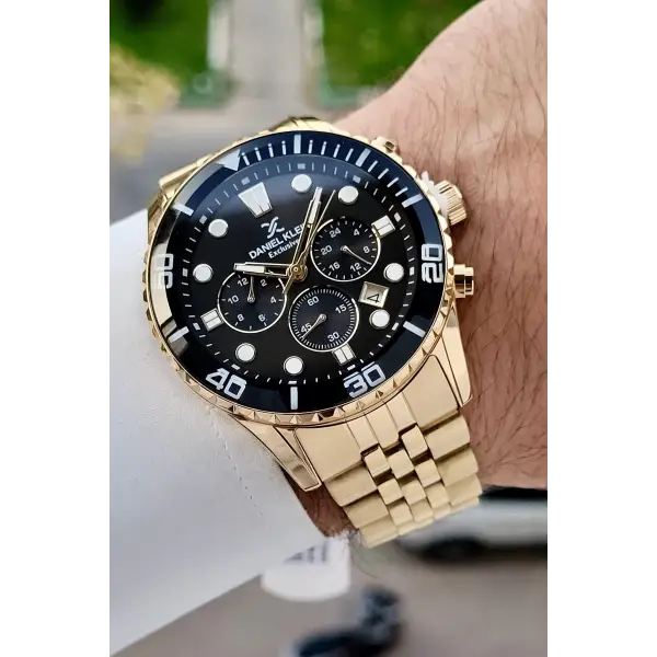 Kadranı Siyah Kordonu Gold Renk 44 Mm İç Göstergeleri Aktif Erkek Kol Saati