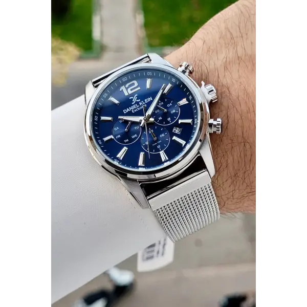 Kadranı Lacivert Kordonu Gümüş Renk 43 Mm İç Göstergeleri Aktif Erkek Kol Saati