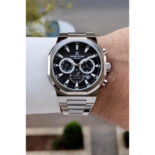 Kadranı Siyah Kordonu Gümüş Renk 43 Mm İç Göstergeleri Aktif Erkek Kol Saati