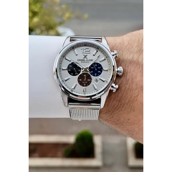 Gümüş Siyah Renk 43 Mm İç Göstergeleri Aktif Erkek Kol Saati