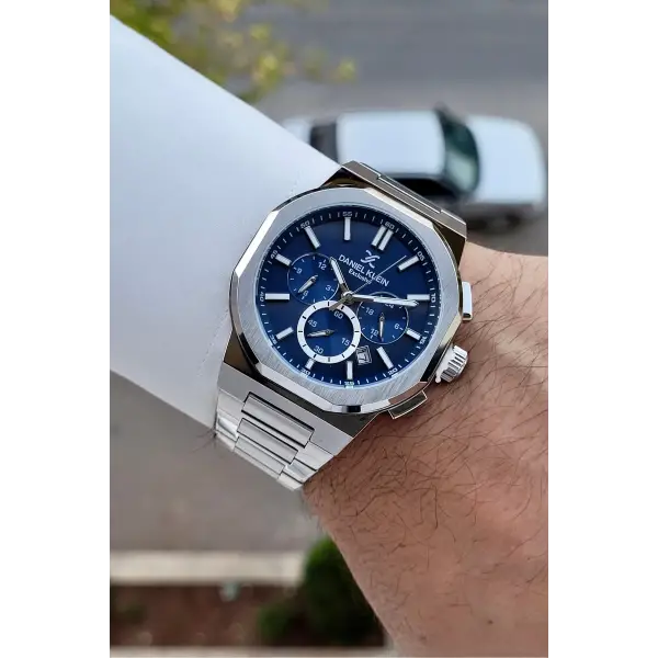 Kadranı Lacivert Kordonu Gümüş Renk İç Göstergeleri Aktif Hediye Paketli Erkek Kol Saati