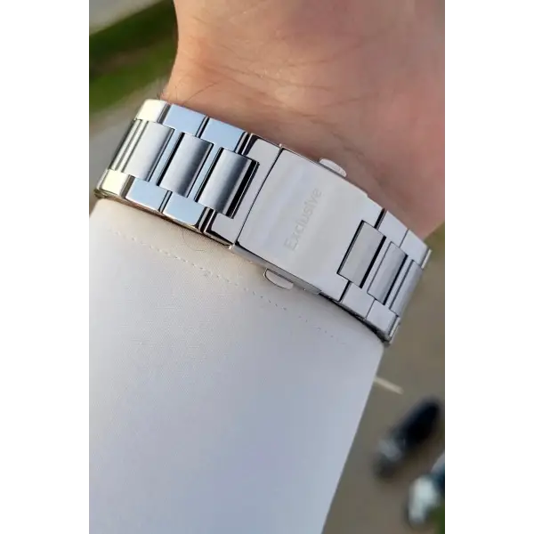 Kadranı Yeşil Kordonu Gümüş Renk İç Göstergeleri Aktif Hediye Paketli Erkek Kol Saati