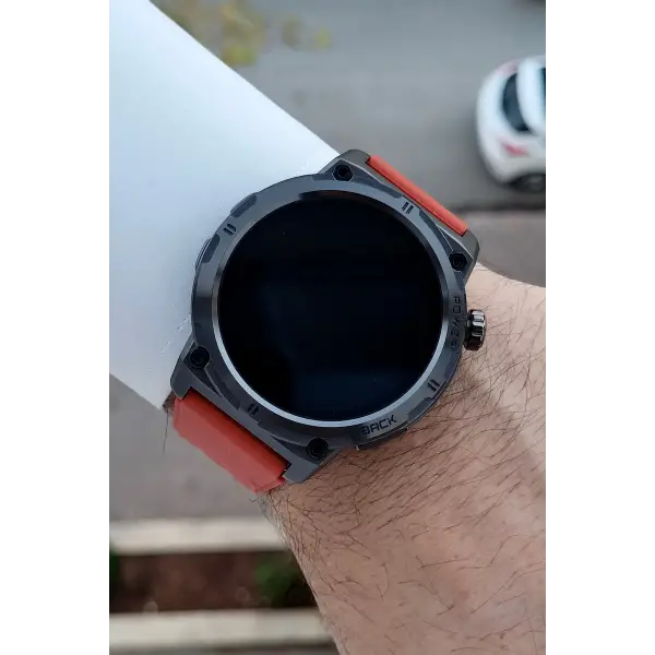 Kasası Siyah Kordonu Kırmızı Renk Android ve ios Uyumlu Hediye Paketli Akıllı Kol Saat