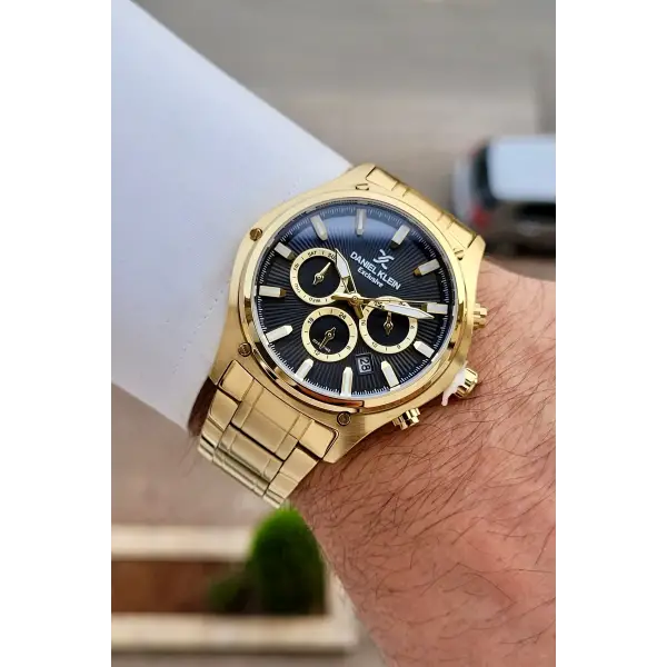 Kadranı Siyah Kordonu Gold Renk 44 Mm Göstergeleri Aktif Erkek Kol Saati