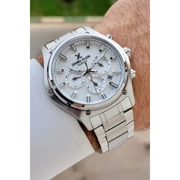 Gümüş Renk 44 Mm Göstergeleri Aktif Erkek Kol Saati