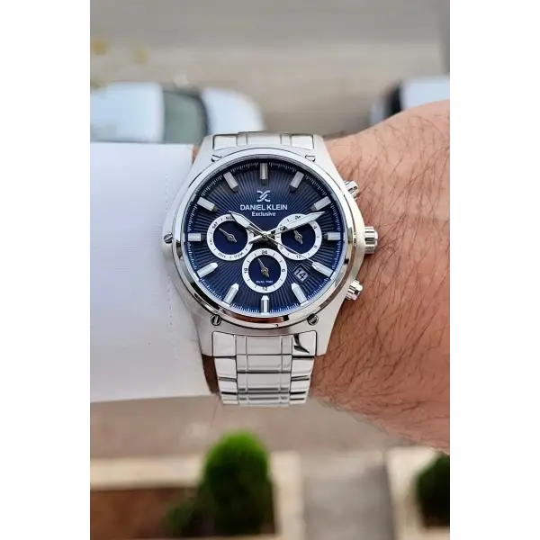 Kadranı Lacivert Kordonu Gümüş Renk 44 Mm Göstergeleri Aktif Erkek Kol Saati