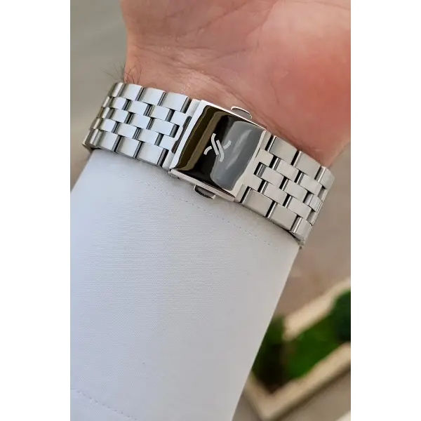 Gümüş Renk 43 mm Erkek Kol Saati