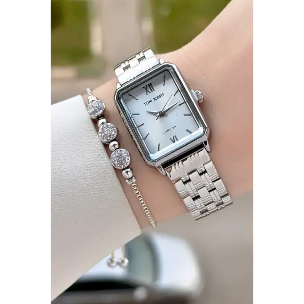 Gümüş Renk Kadın Kol Saati ve Bileklik