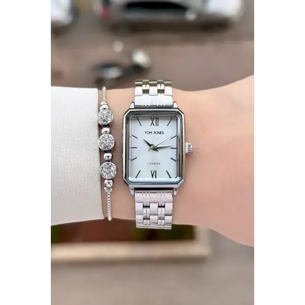 Gümüş Renk Kadın Kol Saati ve Bileklik