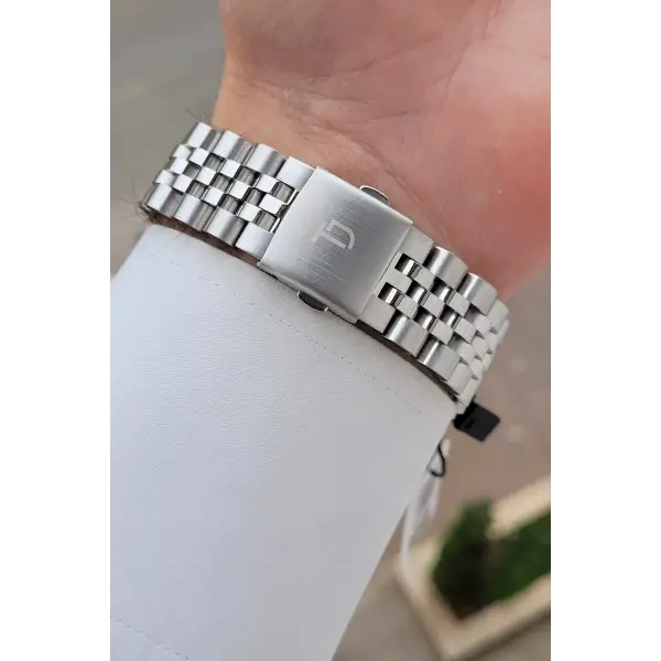 Kadranı Lacivert Kordonu Gümüş Renk 40 mm Erkek Kol Saati