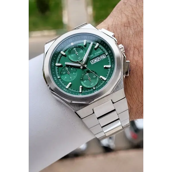 Kadranı Yeşil Kordonu Gümüş Renk 44 mm Erkek Kol Saati